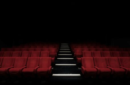 „Stan nietrwały” – na premierę zaprasza Kolektyw Teatralny Babushka
