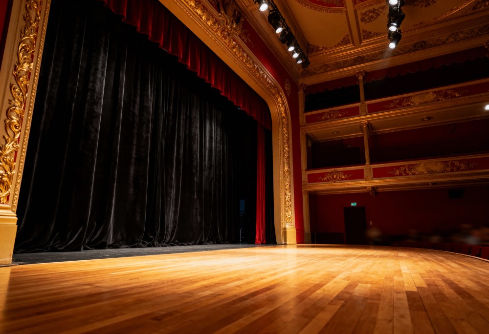 Tajemniczy ogród – magia przyjaźni i natury na scenie Działdowa